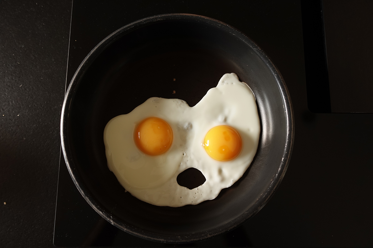 Insipration graphique en cuisant des oeufs au plat prise le 07-11-2024