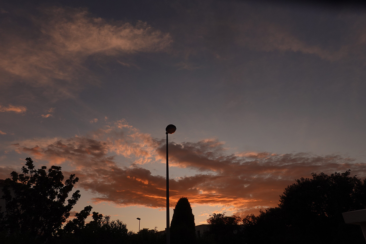 Insipration graphique avec un coucher de soleil prise le 18-09-2024